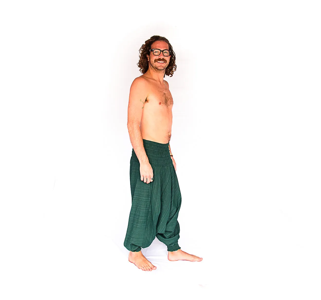 Men's Low Cut Harem Pants in Green Static