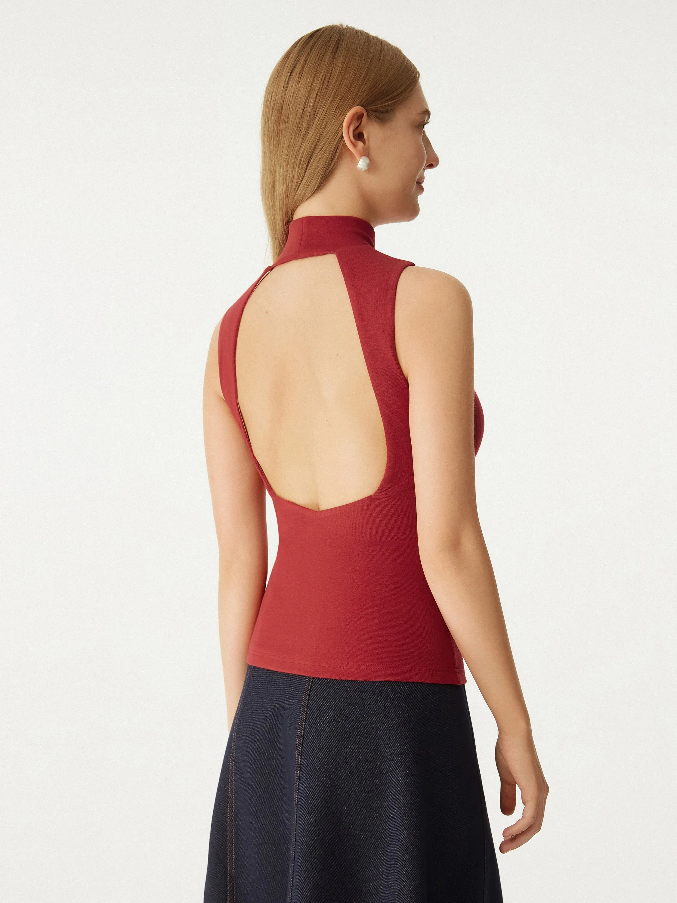 Thermal Mock Neck Open-Back Brami Top